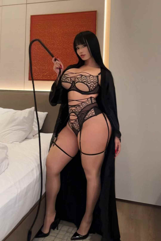 Instagram – Asian – naomiiper – Nude