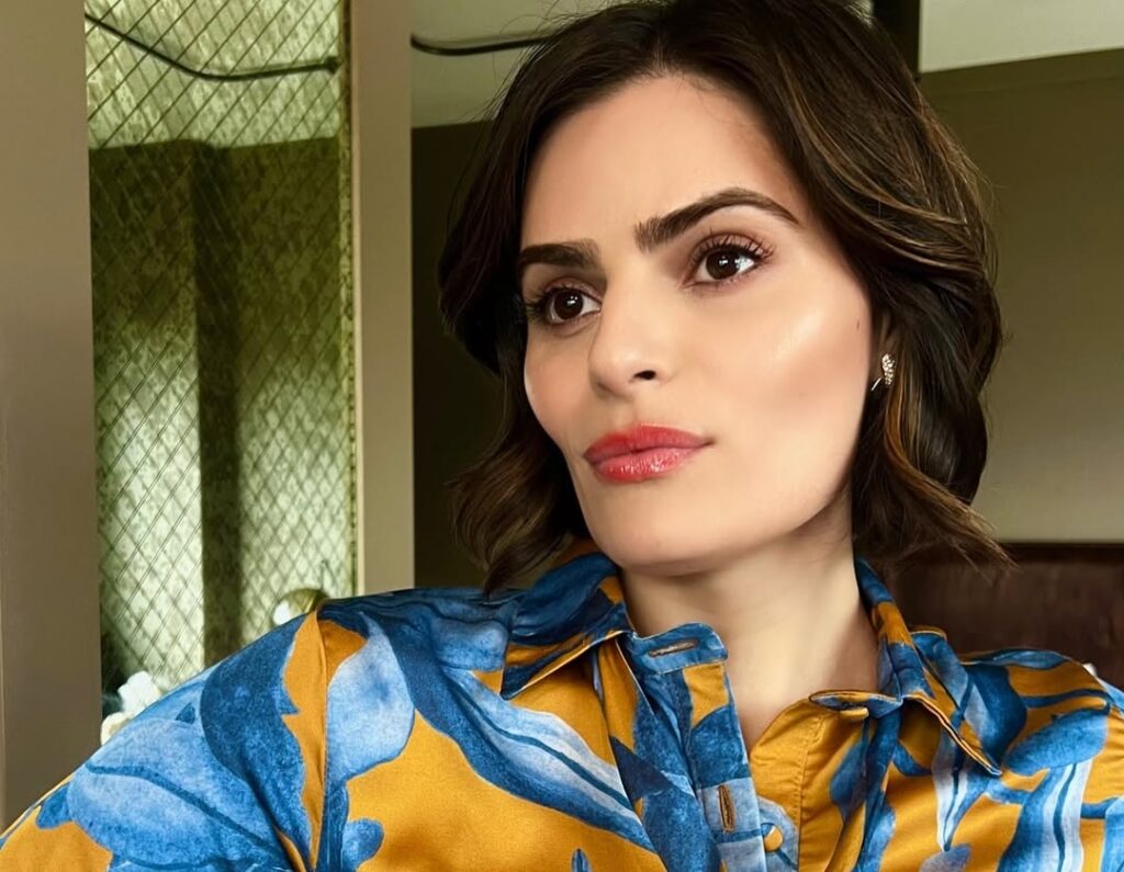 Celeb – Latina – Nava Mau – Nude Leaks