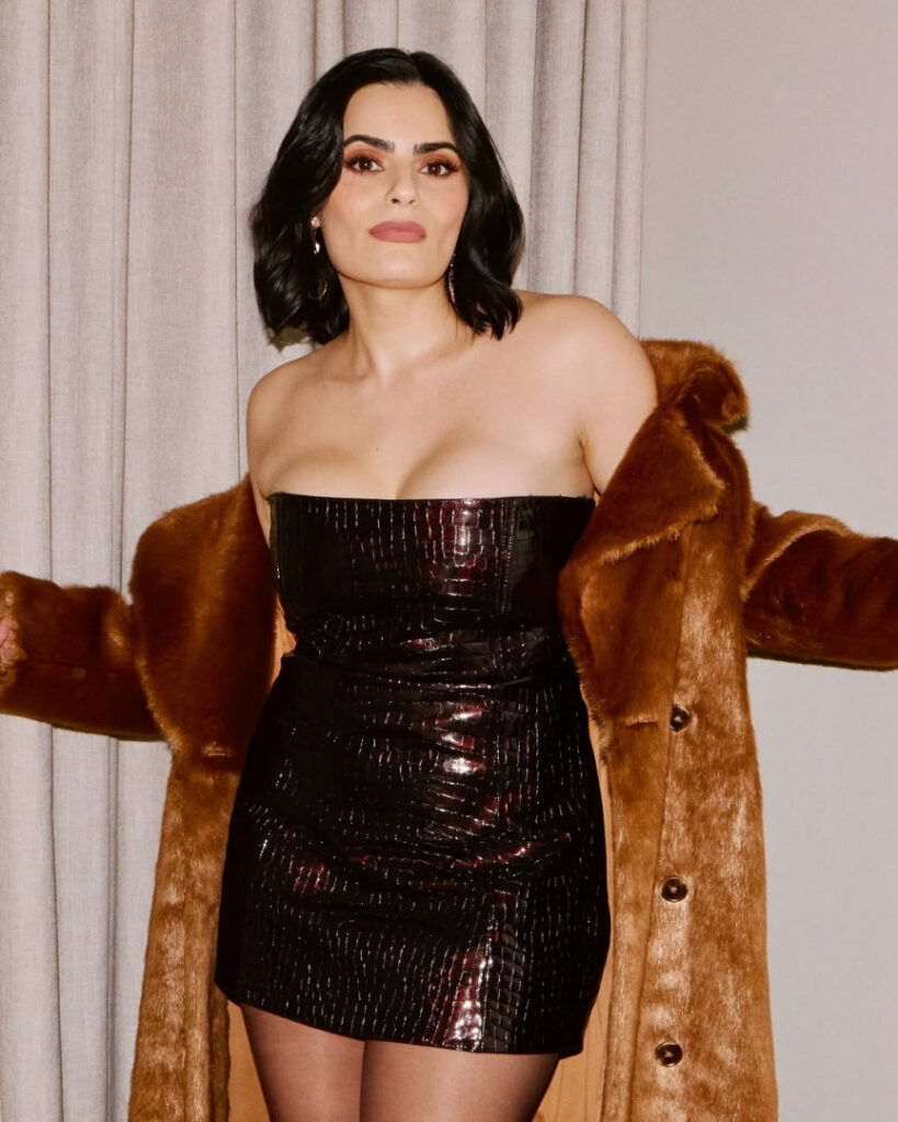 Celeb – Latina – Nava Mau – Nude Leaks