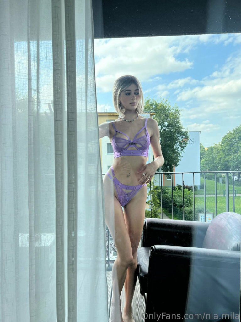 Nia Mila  niasbiggersecret – Nude Leaks