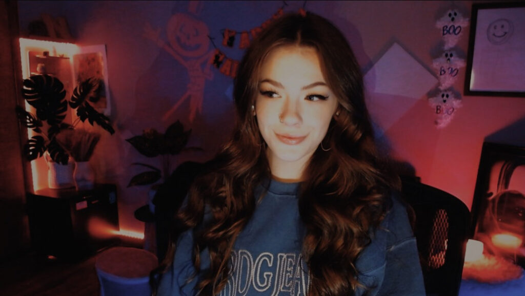 Twitch – Petite – nic2hardo – Nude Leaks