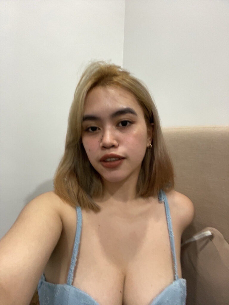 ⠀X⠀ – Filipina – nichole_ct / NICHOLE – Nude Leaks