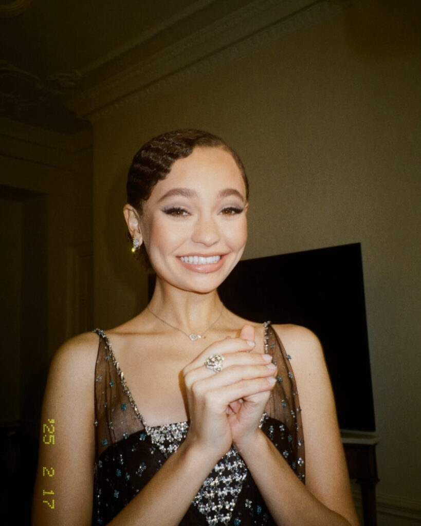 Celeb – Teen – Ebony – Nico Parker – Nude