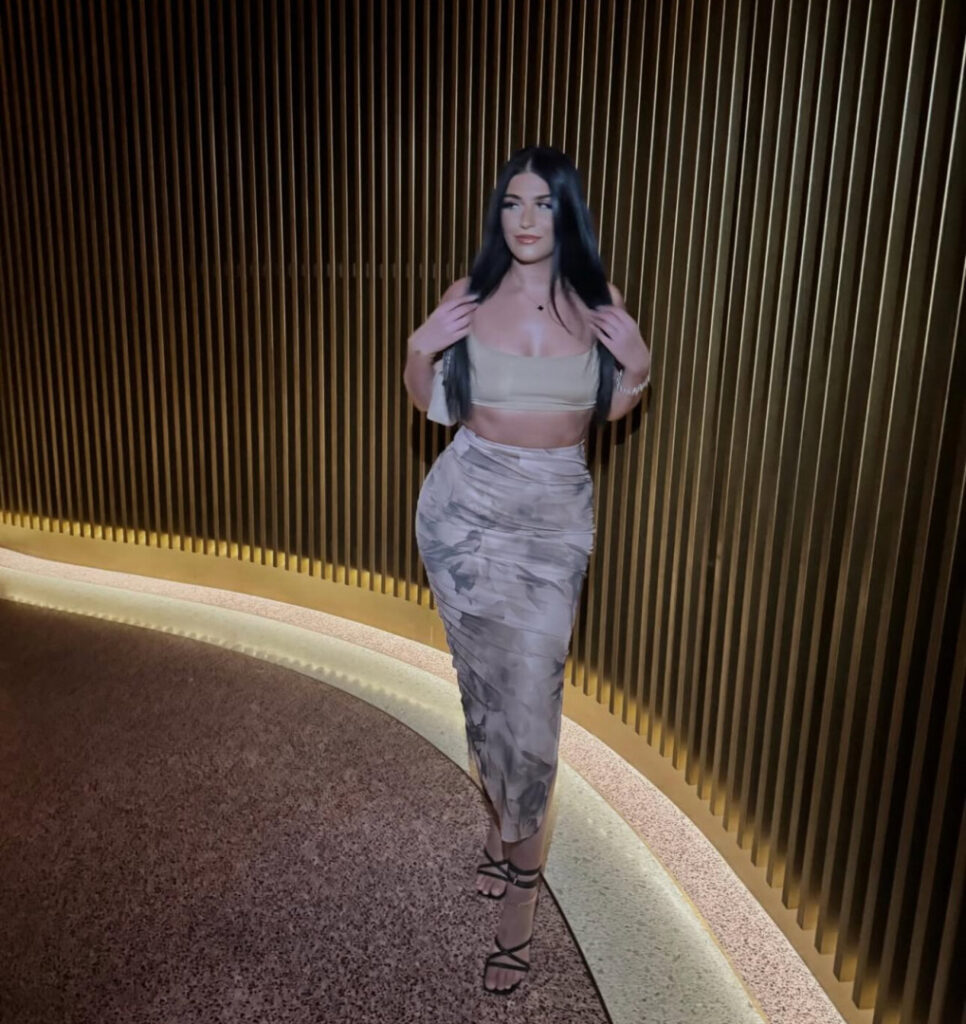 TikTok – Instagram – T H I C C – Nikki / Ncxox – Nude