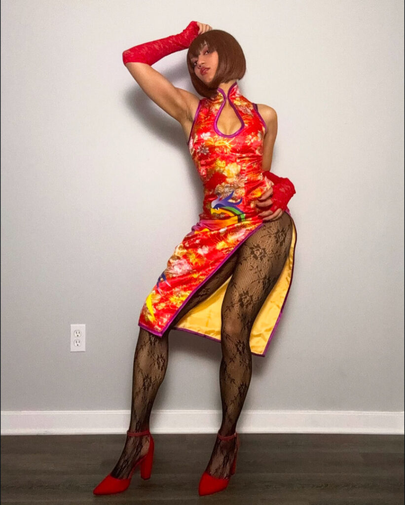 Instagram – numochiii ladokei crystal – Nude