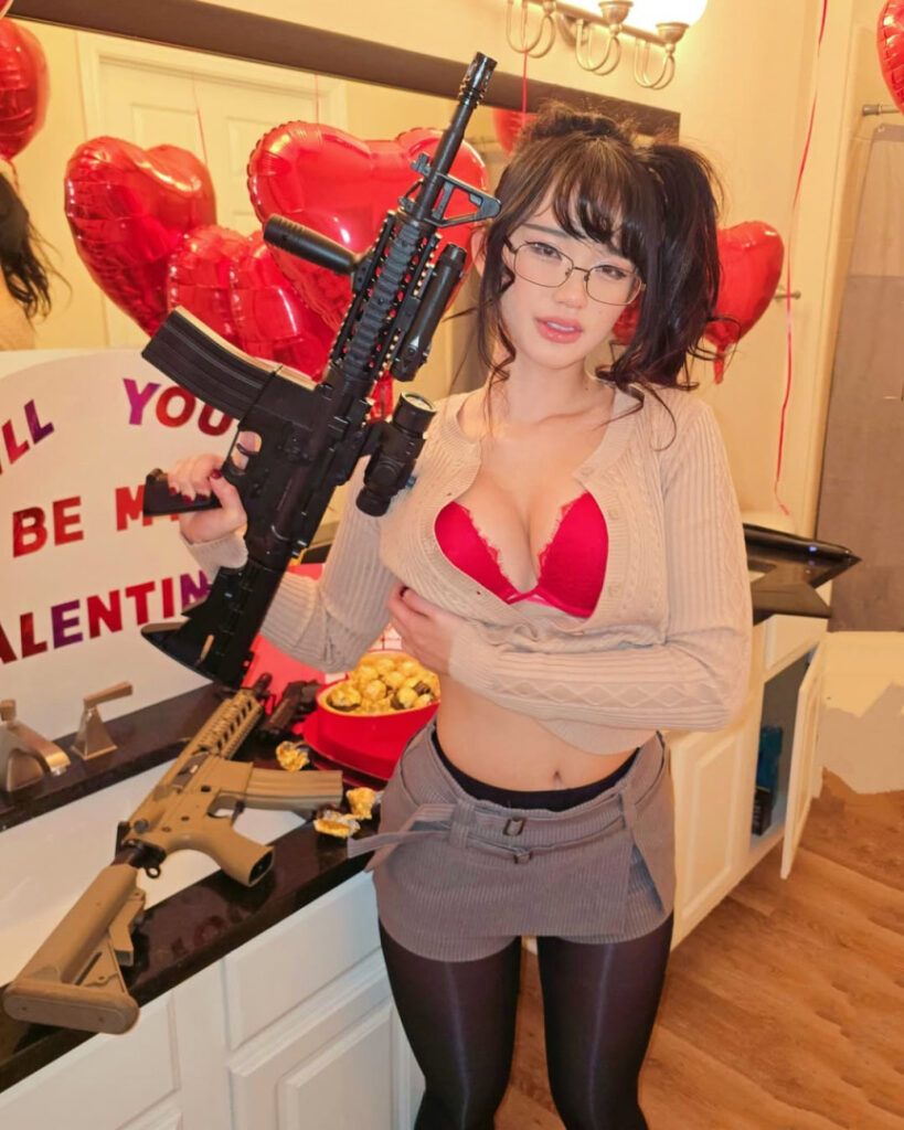 Instagram – Fansly – Asian – Nyachty – Nude