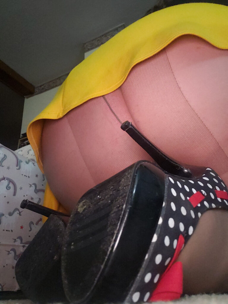 ⠀X⠀ – Nylonsandsocks – Nude Leaks