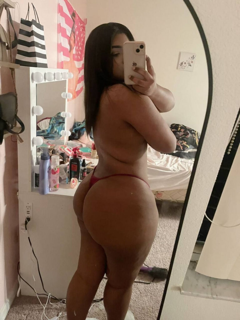 OnlyFans – Instagram – T H I C C – paolala.a – Nude Leaks