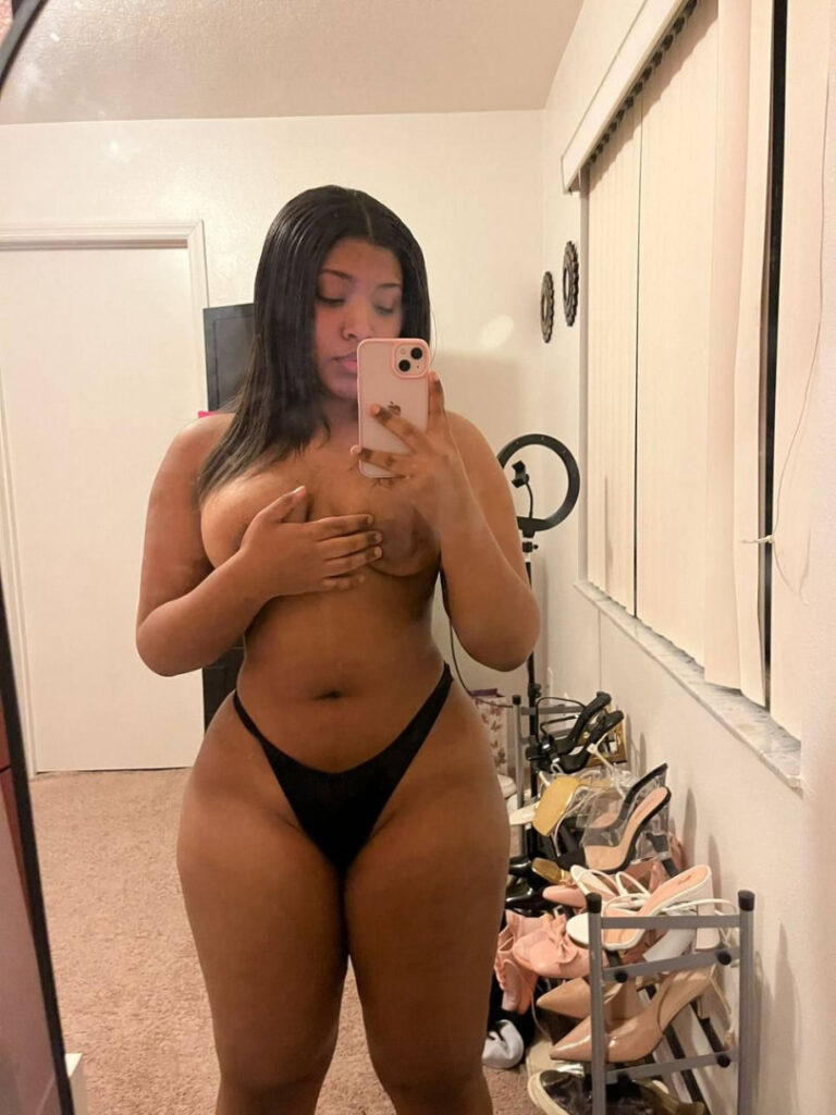 OnlyFans – Instagram – T H I C C – paolala.a – Nude Leaks