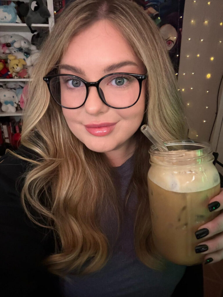 Youtube – VTuber – T H I C C – PastaroniRavioli/ PastaReacts/ PastaGaming – Nude Leaks