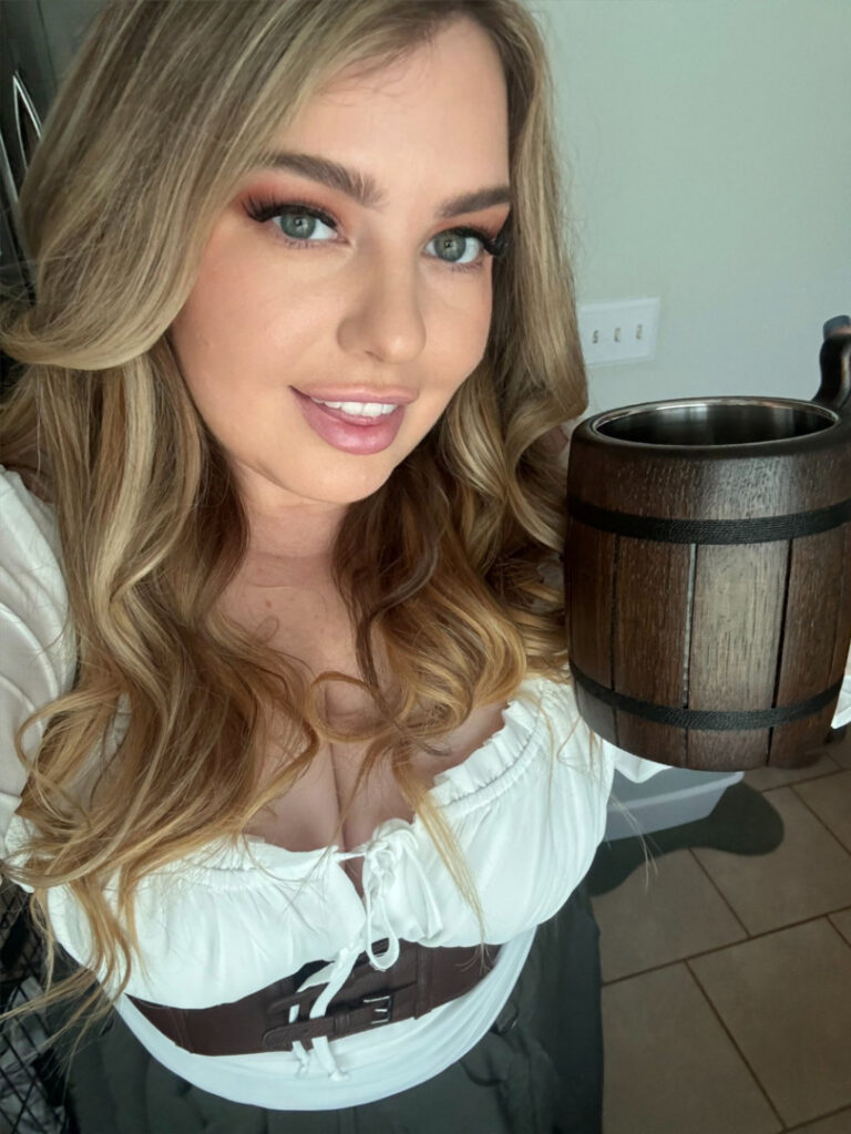 Youtube – VTuber – T H I C C – PastaroniRavioli/ PastaReacts/ PastaGaming – Nude Leaks