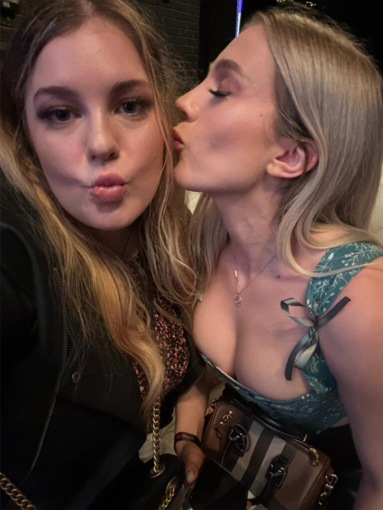 Youtube – VTuber – T H I C C – PastaroniRavioli/ PastaReacts/ PastaGaming – Nude Leaks