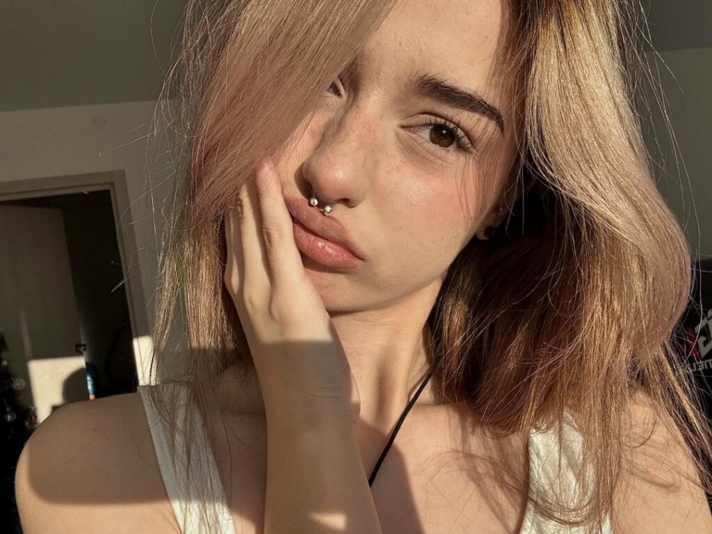 TikTok – Instagram – Teen – pavuk1_0 – Nude Leaks