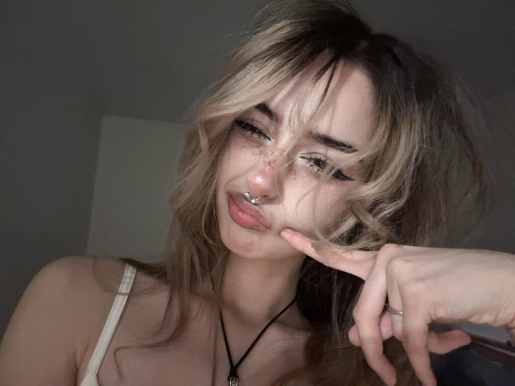 TikTok – Instagram – Teen – pavuk1_0 – Nude Leaks