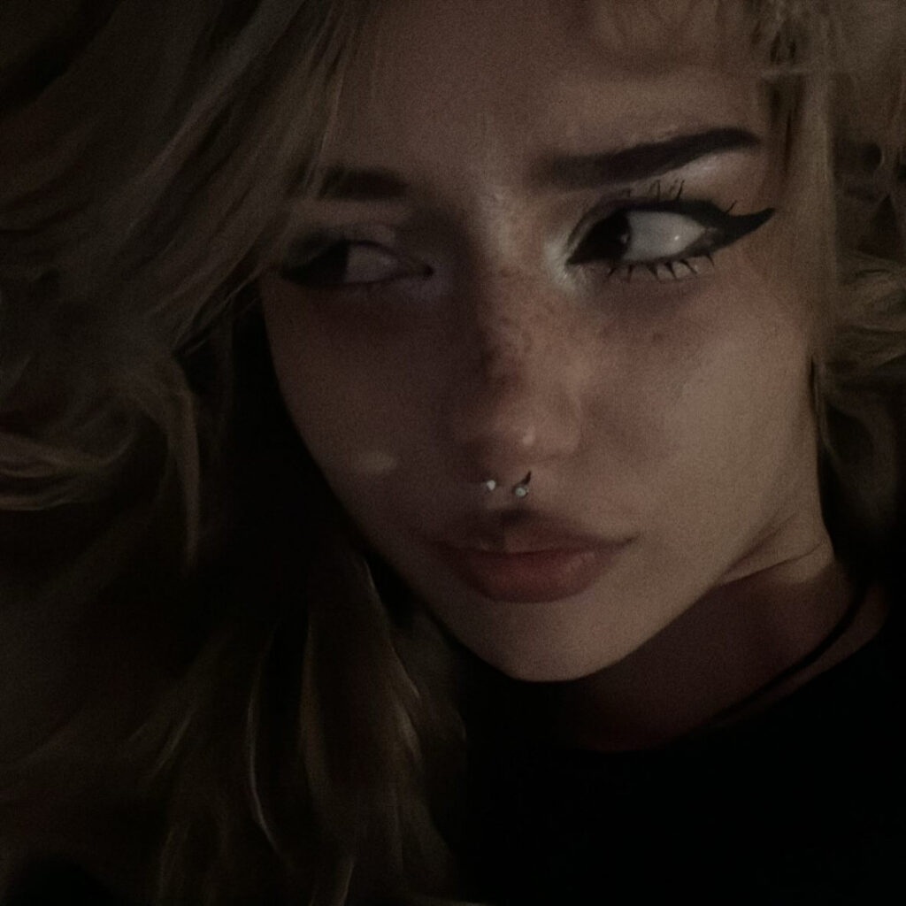 TikTok – Instagram – Teen – pavuk1_0 – Nude Leaks