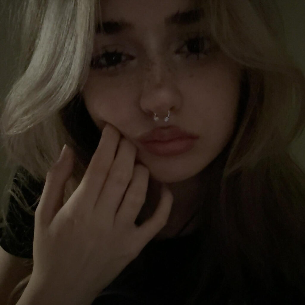 TikTok – Instagram – Teen – pavuk1_0 – Nude Leaks