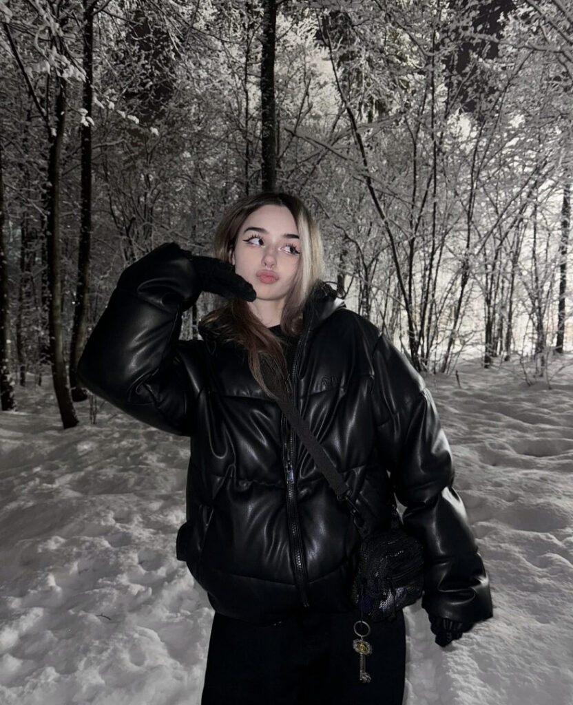 TikTok – Instagram – Teen – pavuk1_0 – Nude Leaks