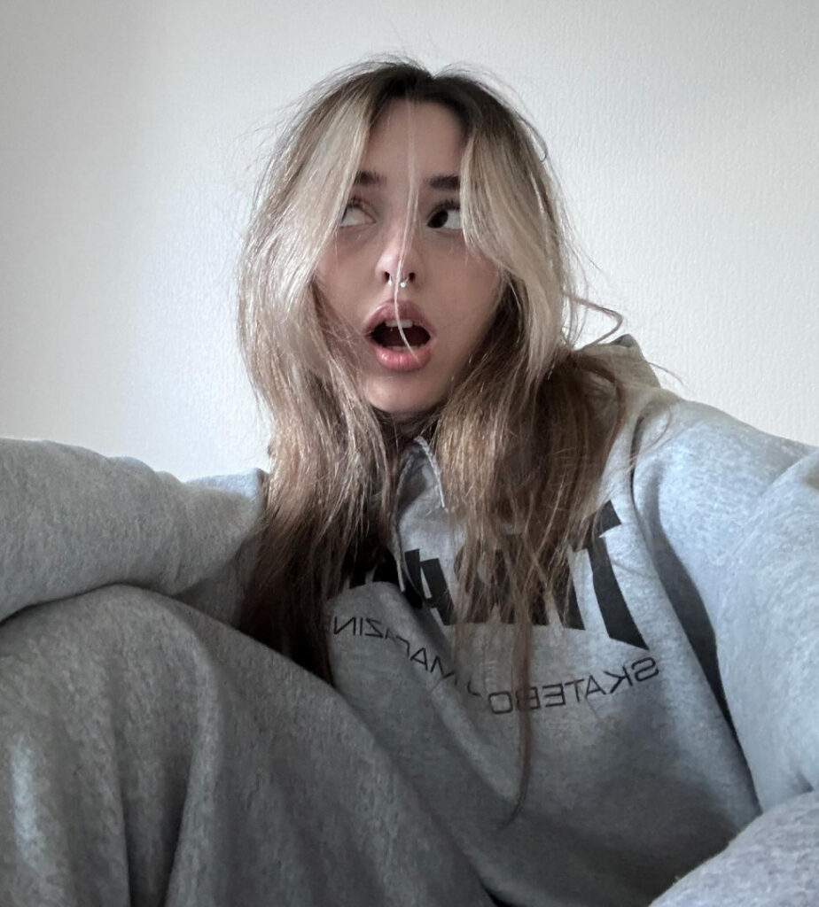 TikTok – Instagram – Teen – pavuk1_0 – Nude Leaks