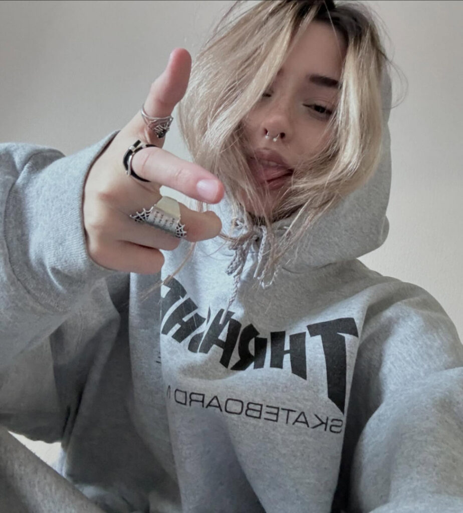 TikTok – Instagram – Teen – pavuk1_0 – Nude Leaks