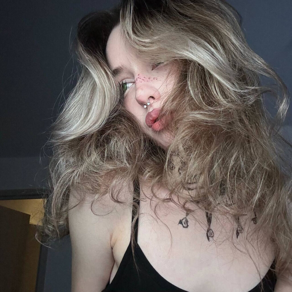 TikTok – Instagram – Teen – pavuk1_0 – Nude Leaks