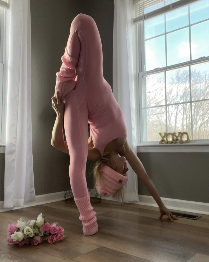 Instagram – MILF – Peacefulfit – Nude