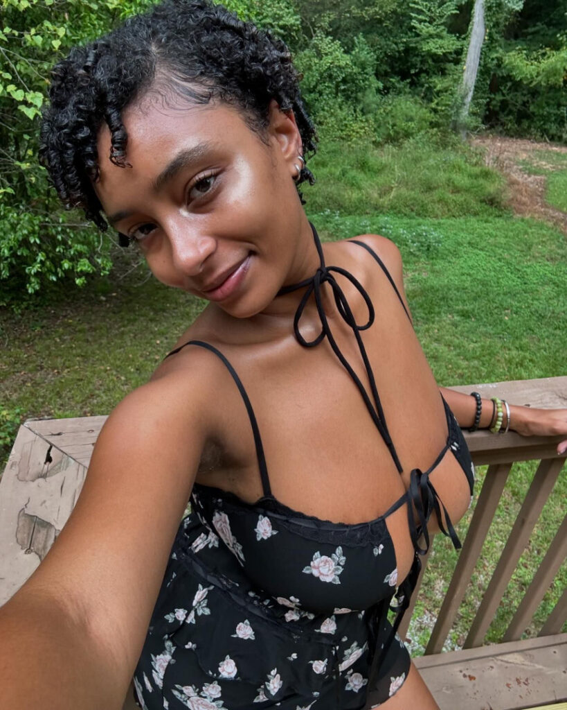 OnlyFans – Instagram – Ebony – planterriah | plantergirl – Nude
