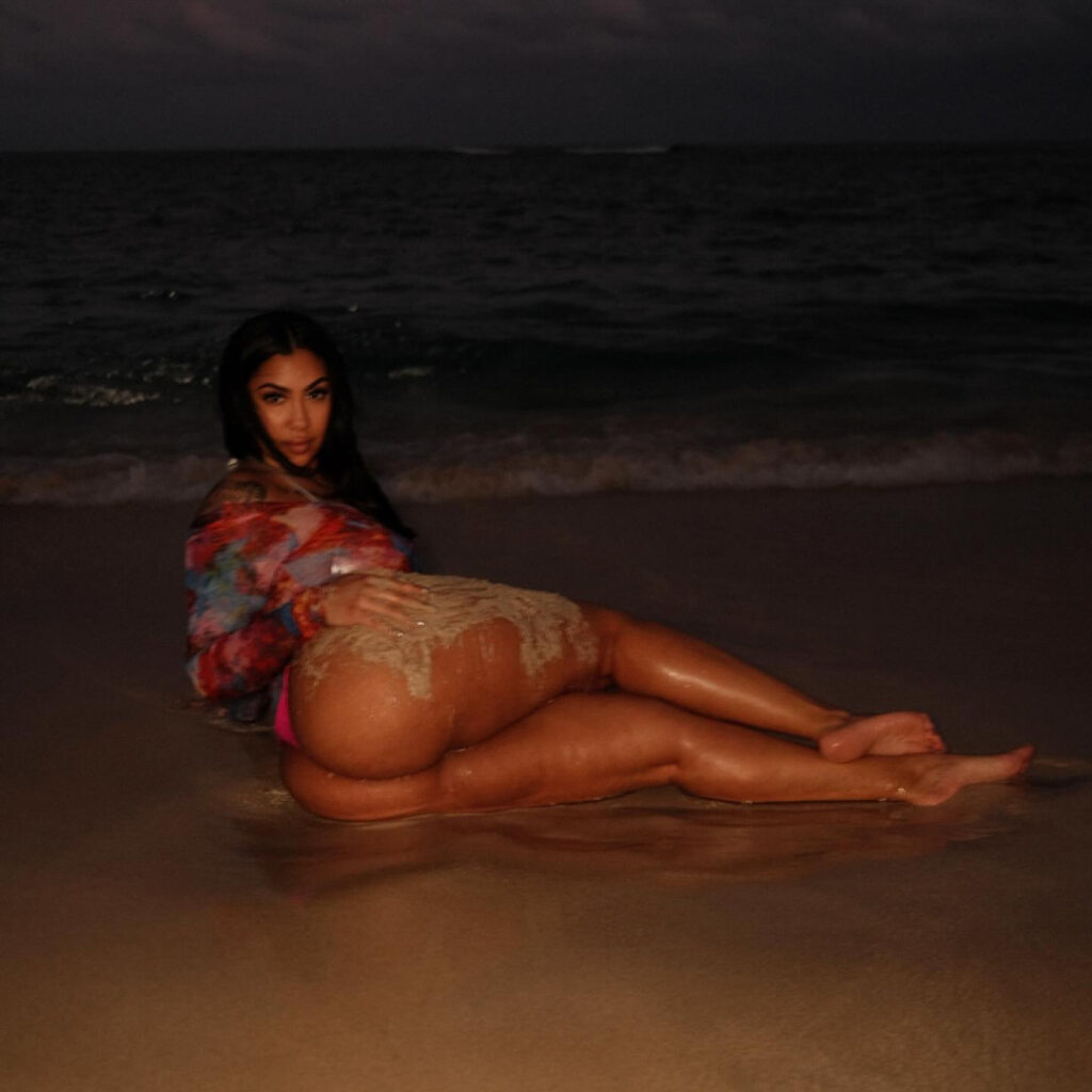 Celeb – Instagram – Queen Naija – Nude Leaks