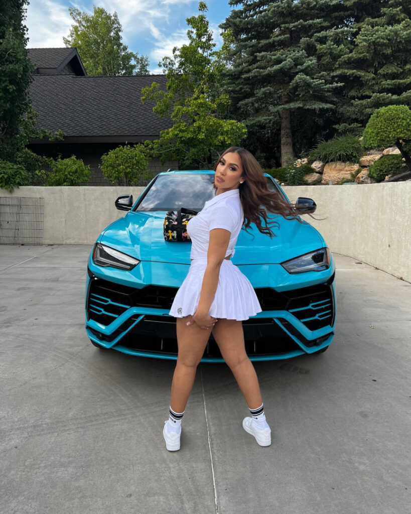 Celeb – Instagram – Queen Naija – Nude Leaks