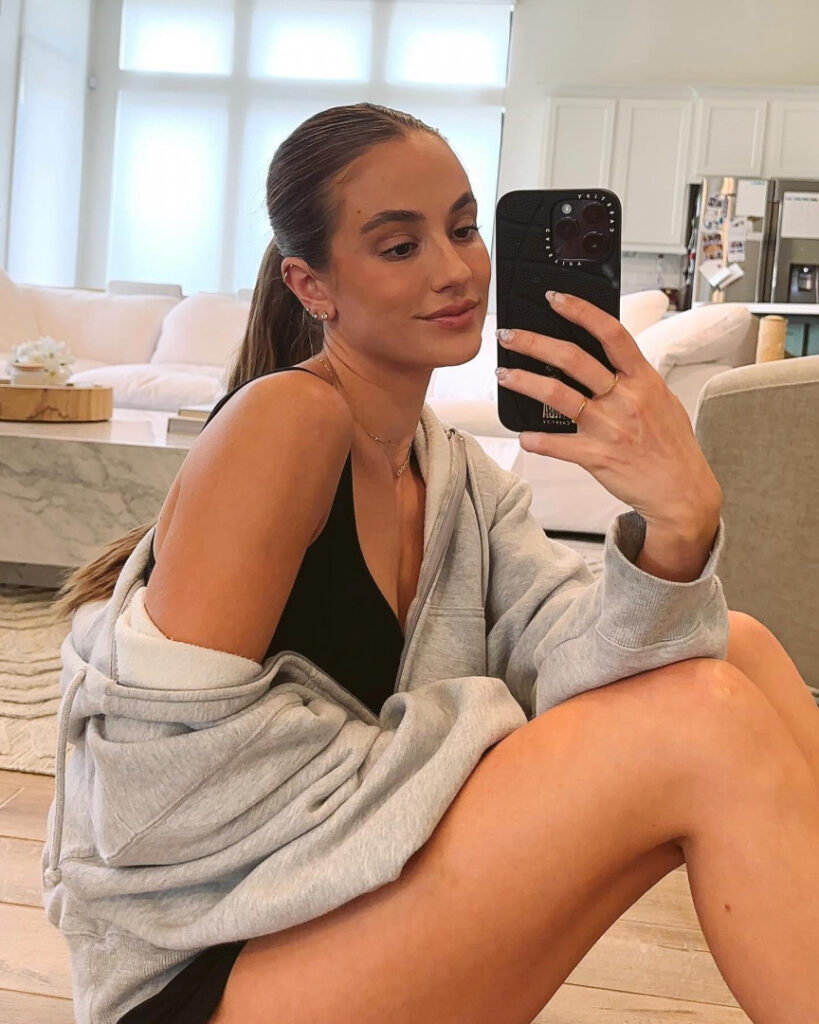 Youtube – TikTok – Rachel Demita – Nude Leaks