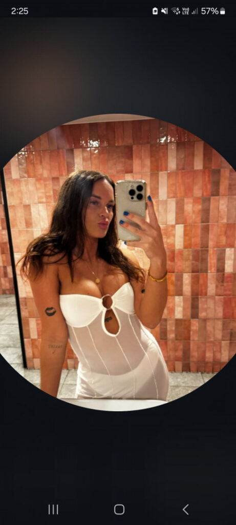 Instagram – _rachrumbsy request – Nude Leaks