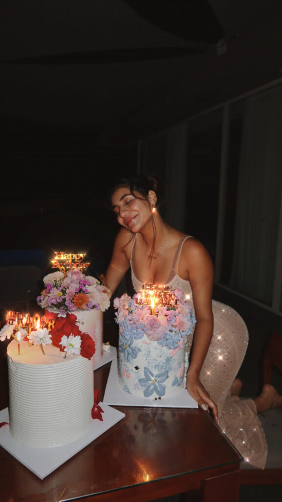 Youtube – Instagram – Radhika Seth – Nude Leaks