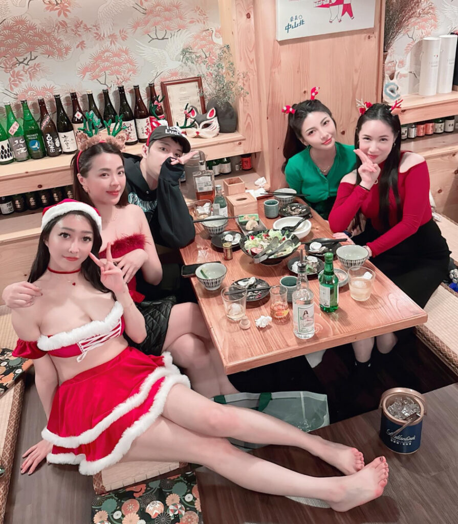 Asian – Taiwanese – Rainy 以希 鐘小八 – Nude Leaks