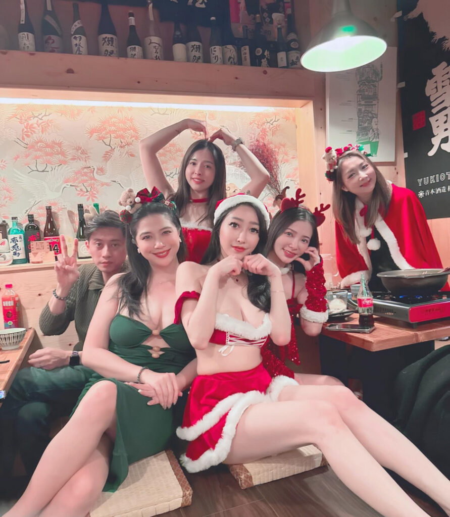 Asian – Taiwanese – Rainy 以希 鐘小八 – Nude Leaks