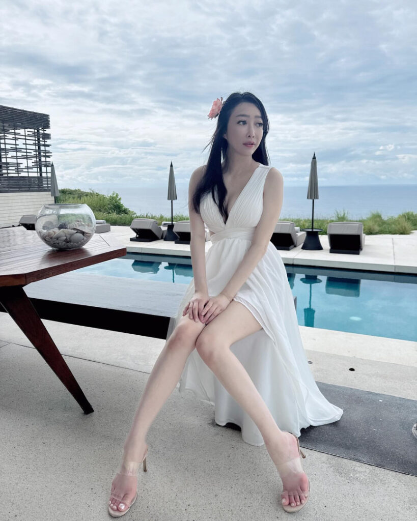 Asian – Taiwanese – Rainy 以希 鐘小八 – Nude Leaks