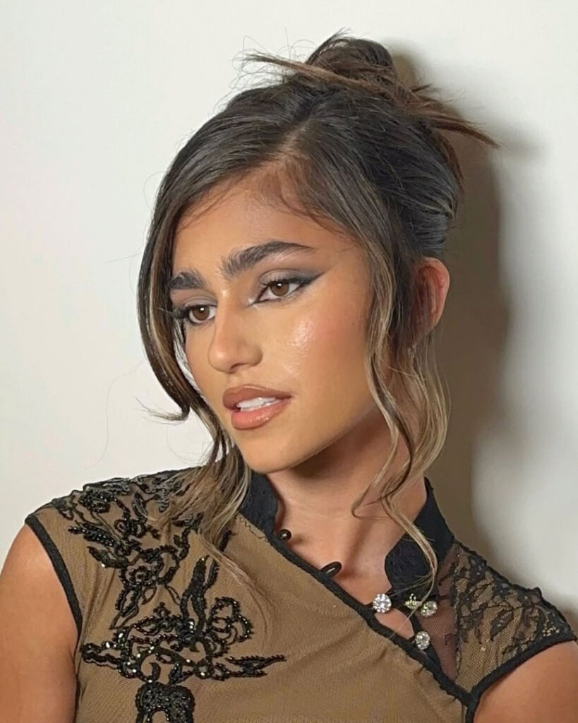 Instagram – Indian – Rayna V | Rayna Vallandingham – Nude