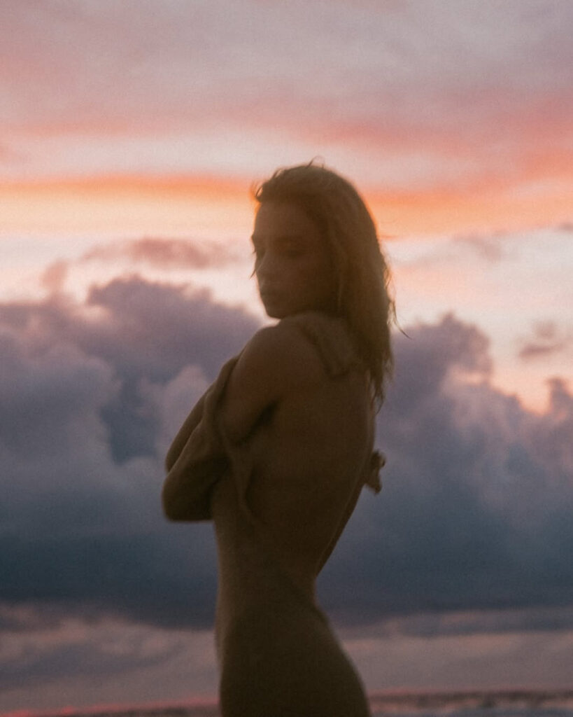 Instagram – Roxane Eylaud O҉山L̥ͦⓄ (@0wlo_) – Nude Leaks