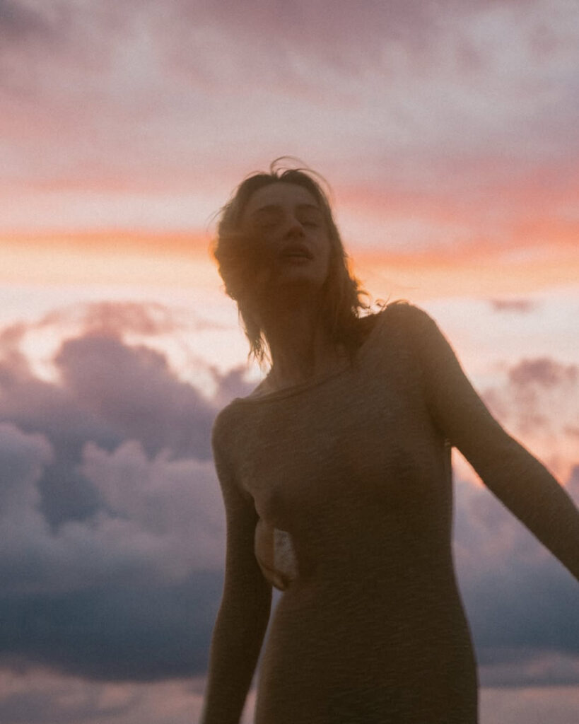 Instagram – Roxane Eylaud O҉山L̥ͦⓄ (@0wlo_) – Nude Leaks