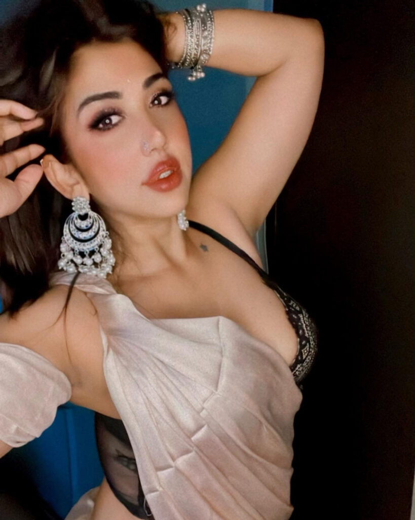 Instagram – Indian – Ruchiraj – Nude Leaks