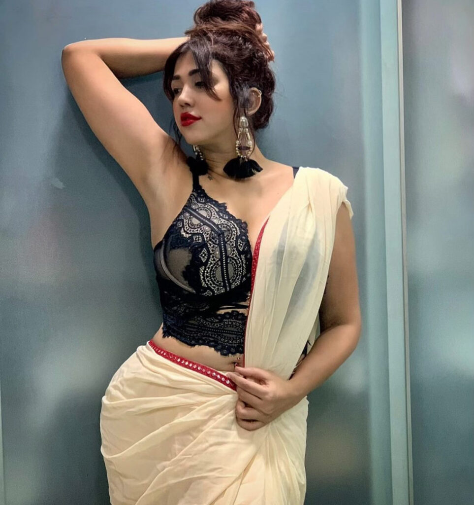 Instagram – Indian – Ruchiraj – Nude Leaks