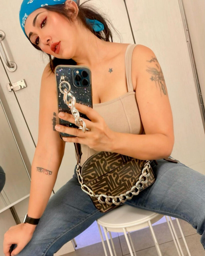 Instagram – Indian – Ruchiraj – Nude Leaks