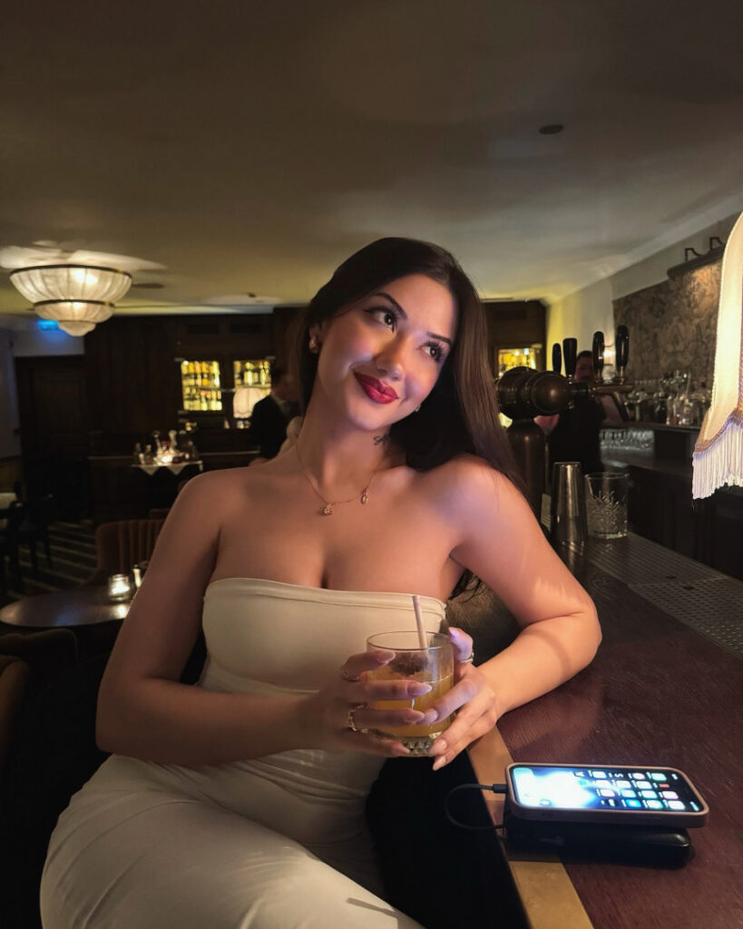 TikTok – Instagram – T H I C C – ryydachan – Nude Leaks