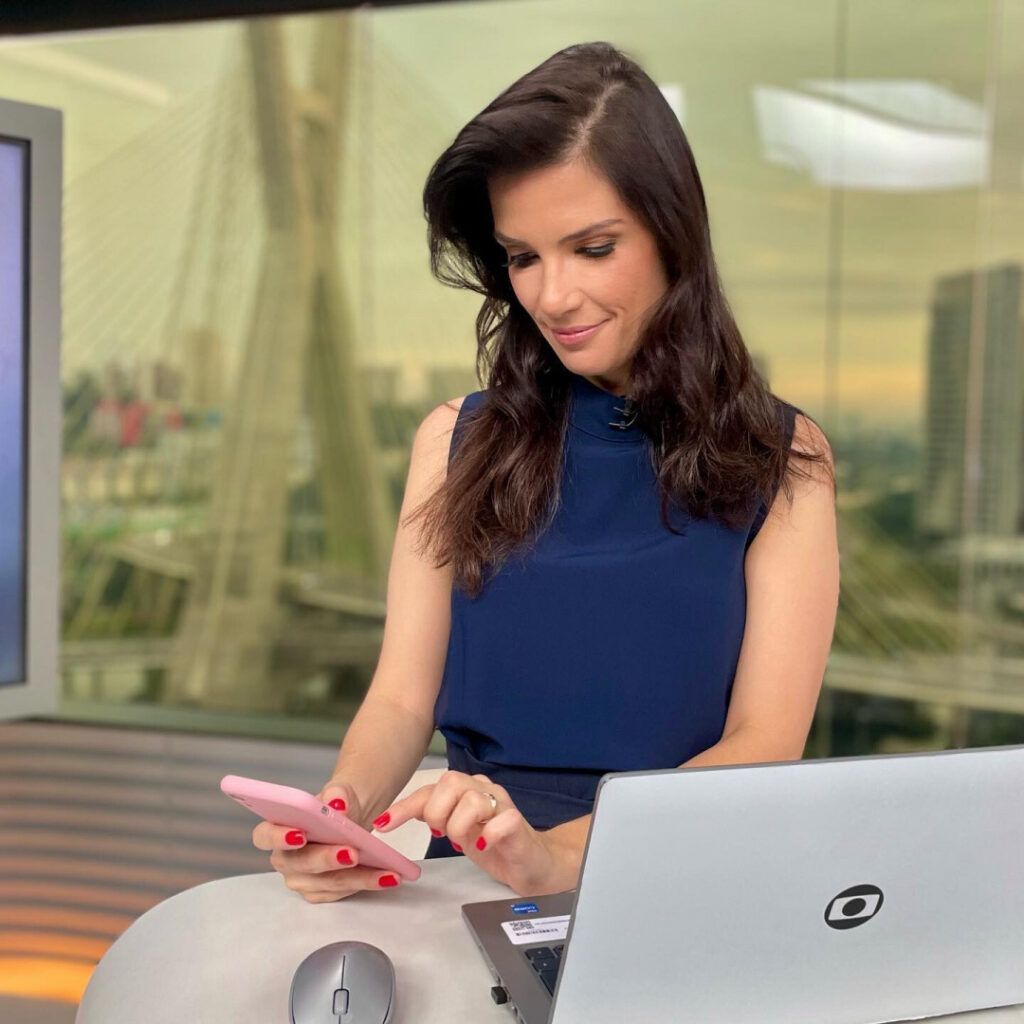 Brazil – Celeb – Sabina Simonato – Nude