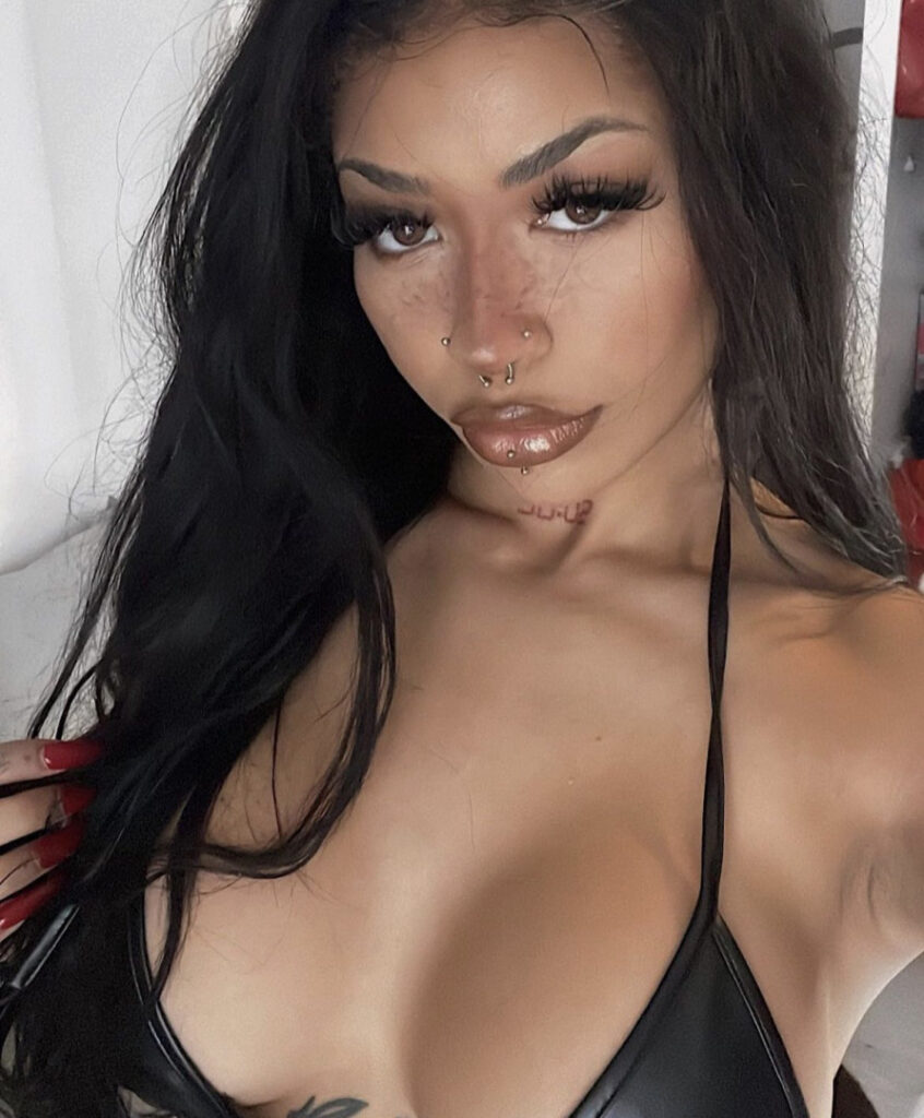 OnlyFans – Sadielee/goddess5lut/5lutti – Nude