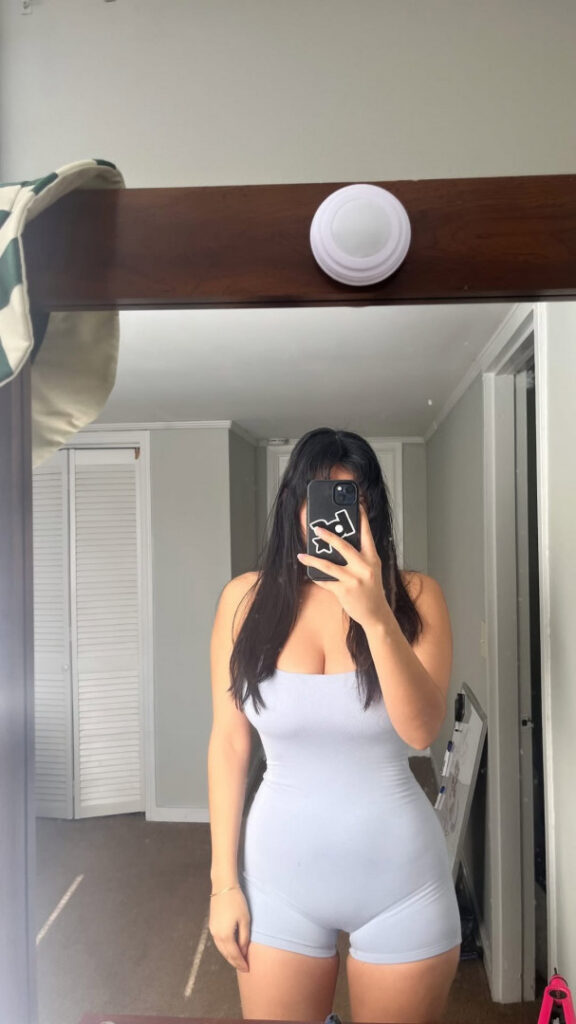 TikTok – Sailorreya – Nude Leaks