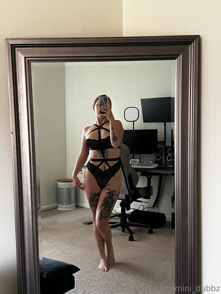 Twitch – OnlyFans – Boosty – Searching for Mini_dubbz – Nude