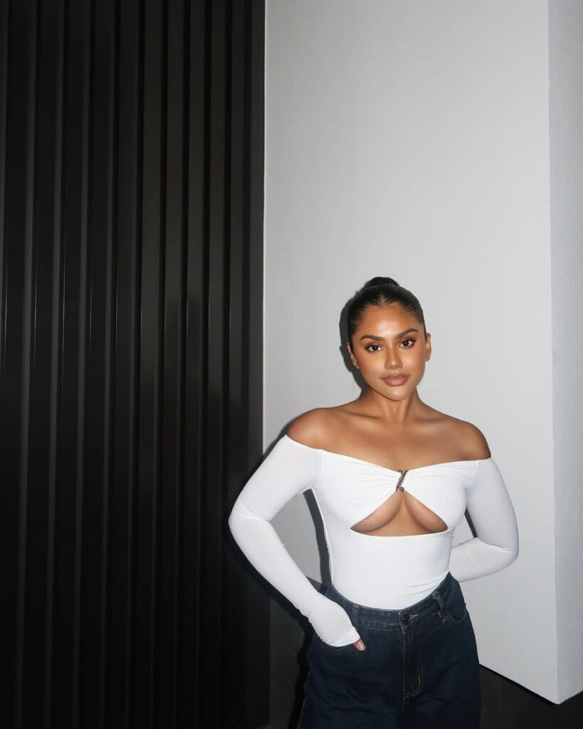 Instagram – Indian – Petite – Shaniya Nisha  @shaniya_nisha – Nude Leaks