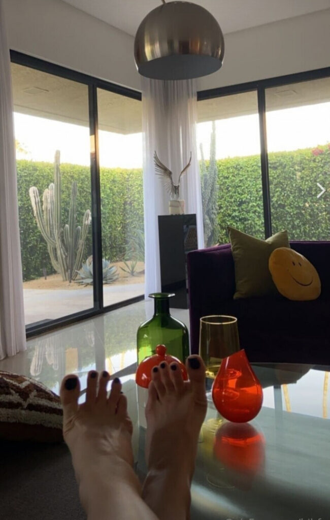 OnlyFans – Sher Arar – hf33t – dezertflake – Nude