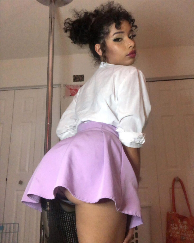 OnlyFans – TikTok – Cosplay – Shibuya Bambi / queenpuppy777 / alienrapperqueen / shibuyabambi – Nude Leaks