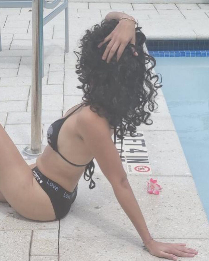 OnlyFans – TikTok – Cosplay – Shibuya Bambi / queenpuppy777 / alienrapperqueen / shibuyabambi – Nude Leaks