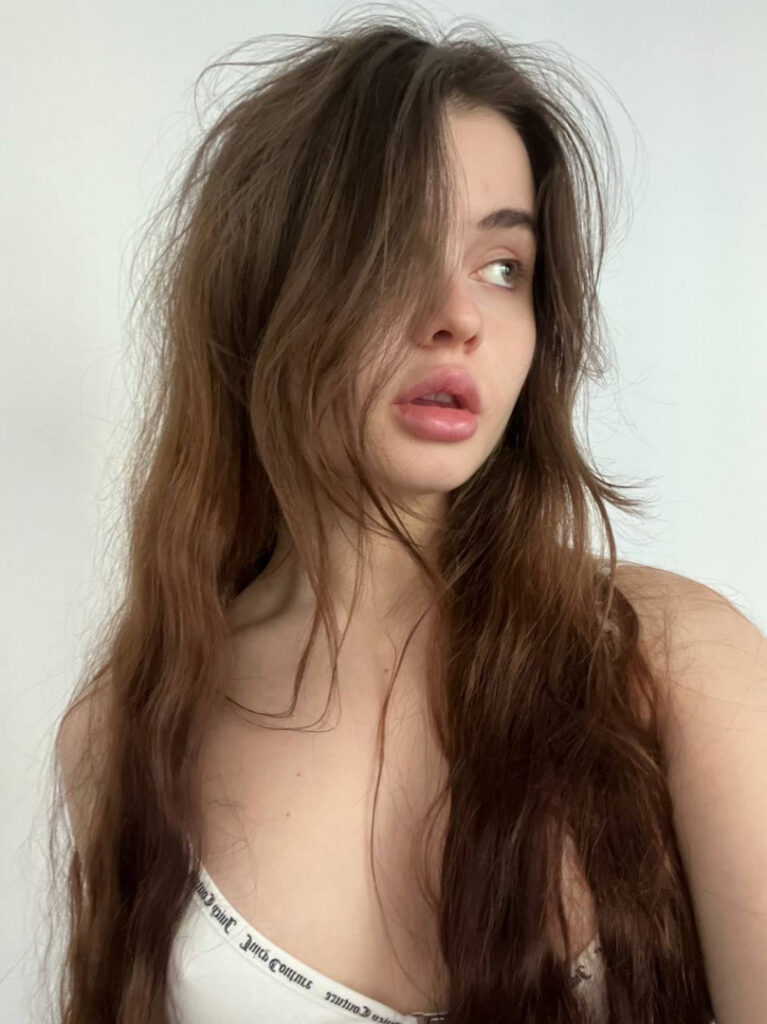 TikTok – Instagram – Teen – sighttttt (Vladlena) – Nude Leaks